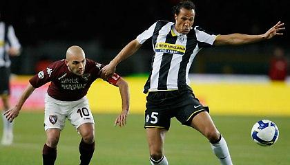 Θέλει να παίξει στην Αρλ ο Ζεμπινά