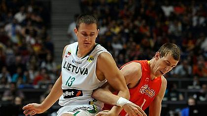 «Πέταγε» η Ισπανία, πάλευε ο Κλέιζα