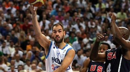 Μπίλαπς: «Θαυμάζω την Εθνική Ελλάδας»