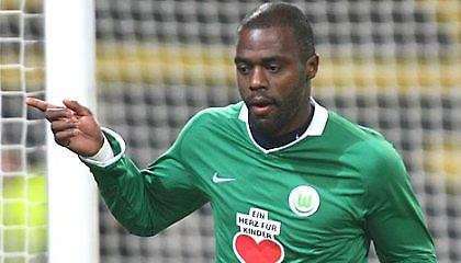 Διπλό «μπαμ» επιχειρεί η Μπεσίκτας