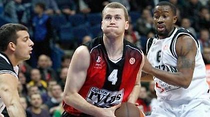 Πήρε Πόποβιτς η Παρτιζάν