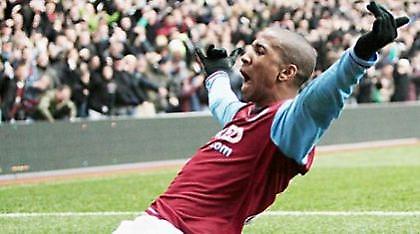 Κινείται για Γιανγκ η Τότεναμ