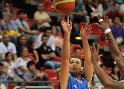 Ανγκόλα-Σερβία 44-94