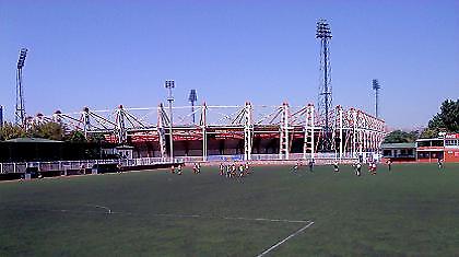 Δίπλα από το μπάσκετ, το ποδόσφαιρο (pics)