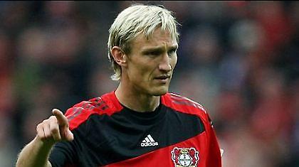 Ανανέωσε με Λεβερκούζεν ο Χίπια