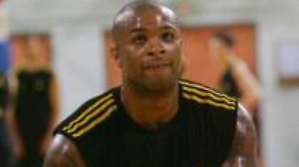 Τάκερ: «Ομάδα με μεγάλη ιστορία ο Άρης»