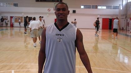 Στην προετοιμασία ο Γκρέι, έρχεται ο Σιμς