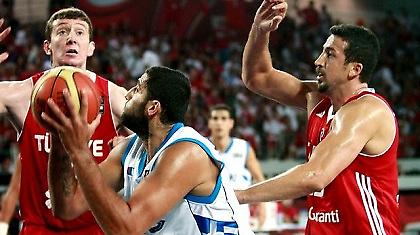 Ο μαγικός Ιλιάσοβα και η κακή βραδιά του Γιόνας