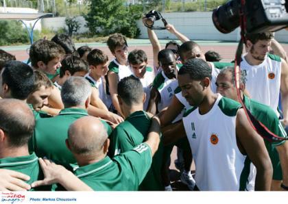 Σάτο: «Πολύ χαρούμενος»