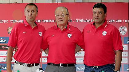 «Ομαδικότητα και άμυνα, τα στοιχεία του νέου Ολυμπιακού»