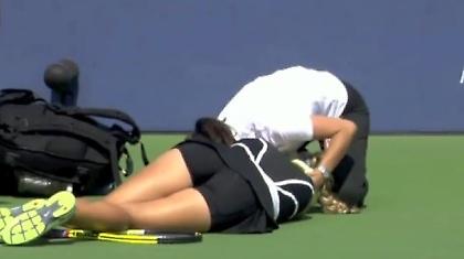 Λιποθύμησε την ώρα του αγώνα η Αζαρένκα (video)