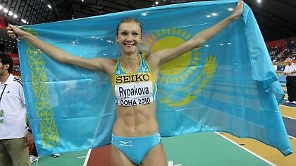 «Πέταξε» στα 15.25μ. η Ριπάκοβα