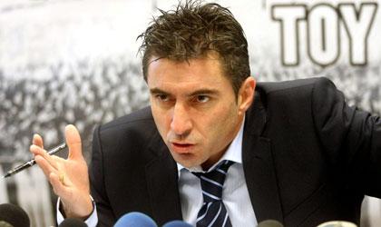 Οι άξονες του Ζαγοράκη