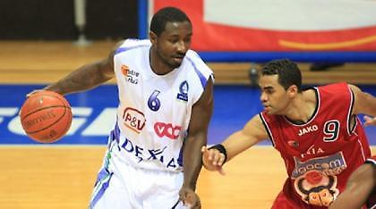 Διπλό «χτύπημα» από Ηρακλή