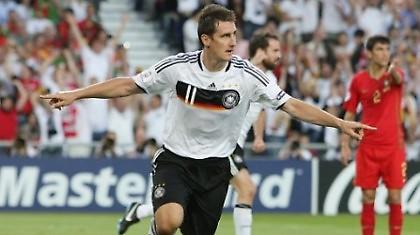 Σαρωτική η Γερμανία