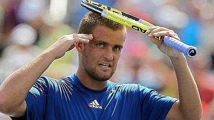 Ο Γιούζνι «μείωσε» τους Ισπανούς