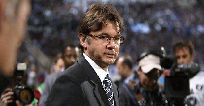 Να αναλάβει την Αλγερία θέλει ο Τρουσιέ