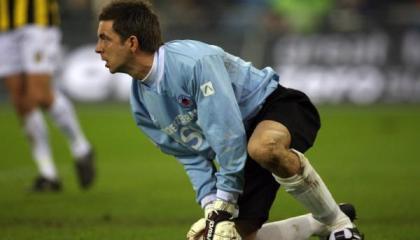 Ενίσχυση κάτω από τα δοκάρια του Άγιαξ