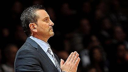 «Αντίο» σε Ζούρο, Σκουρτόπουλος προ των πυλών