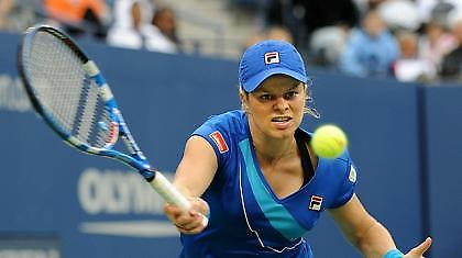 Στον τελικό Κλάιστερς και Ζβονάρεβα