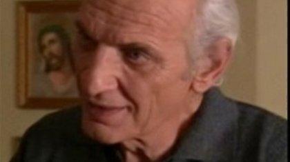 Τελευταίο χειροκρότημα για τον Δημήτρη Καμπερίδη