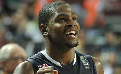 Αποθέωση για Τούρκογλου και Ντουράντ (vid)