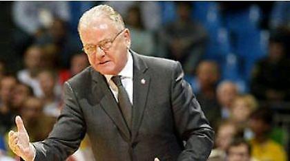 «Χαρούμενος αν παραμείνω στη Σερβία»!