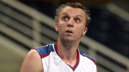 Σαβάνοβιτς: «Δεν ασχολούμαι με σενάρια περί Ολυμπιακού»