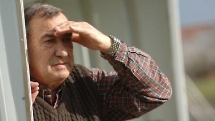 «Προσοχή σε “Λύμπε”, Δέλλα, Ντιόπ, Καφέ…»