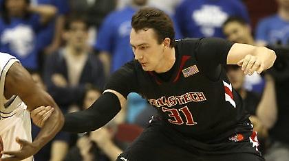 Α1: Έπιασε δουλειά με ΑΕΚ ο Κοχαντάρεβιτς