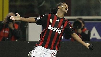 Ροναλντίνιο: «Θα παίζω μέχρι τα 40»