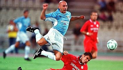 Επέστρεψε μετά από 10 μήνες ο Ντε Λα Πένια