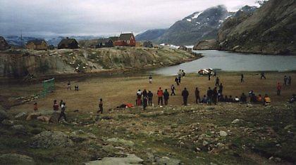 Παίζοντας μπάλα στη Γροιλανδία!