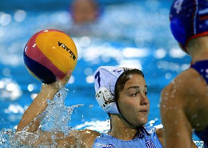 Μπαίνει χειρουργείο η Ασημάκη