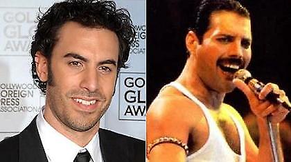 Ο Μπόρατ στο ρόλο του Φρέντι Μέρκιουρι