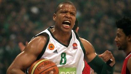 «Δεν θα πήγαινα σε ομάδα που τερματίζει συνέχεια δεύτερη»