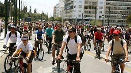 Και πάλι αυτοκίνητα στην Πανεπιστημίου!