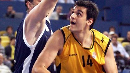 Στον Ίκαρο ο Τουντζιαράκης