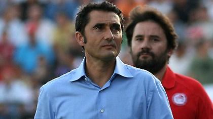 Μήπως φέτος έχει... κολλήματα;