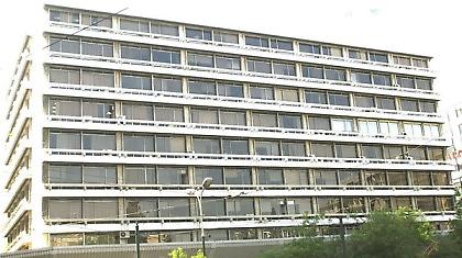 Πληρώστε, ψεκάστε, καθαρίσατε