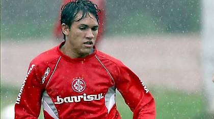 Απίστευτο αυτογκόλ στο Μπράγκα-Ναβάλ (videos)