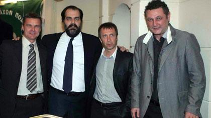 Αντωνίου: «Δεν τίθεται θέμα απόλυσης του Νιόπλια»