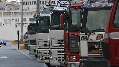 Ασφυξία στα λιμάνια, στο «κόκκινο» τα νησιά