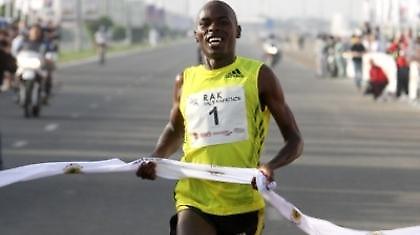 O Mακάου νικητής στο Μαραθώνιο του Βερολίνου