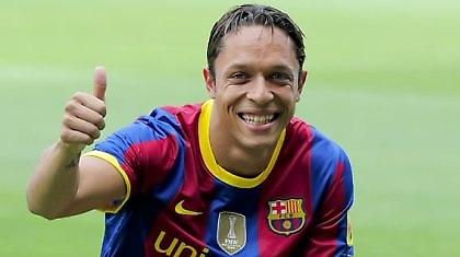 Νοκ άουτ ο Αντριάνο, ανεβάζει στροφές ο Μέσι