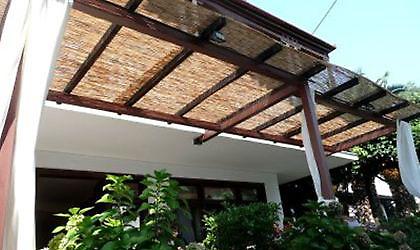 Σαφάρι για ημιυπαίθριους και αυθαίρετα!