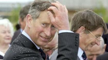 «Ο πρίγκιπας Κάρολος είναι γκέι!»