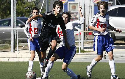 «Τσέκαραν» τον Έντσο Ζιντάν