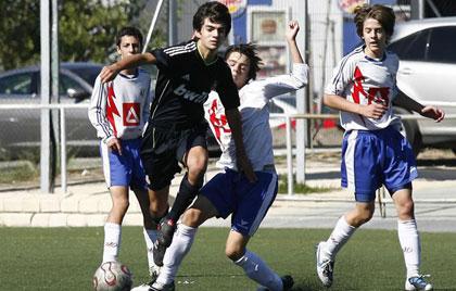 «Τσέκαραν» τον Έντσο Ζιντάν