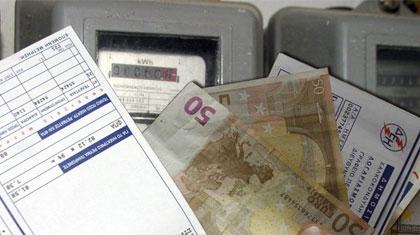 Δεν γλιτώνουν το «ηλεκτροσόκ» τα νοικοκυριά